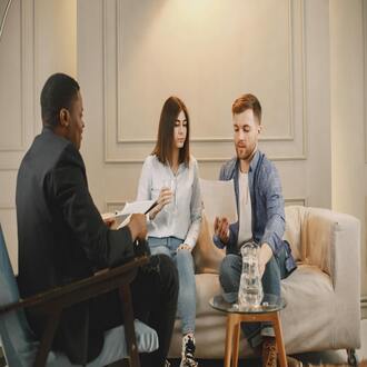 Business coaching course with practical training