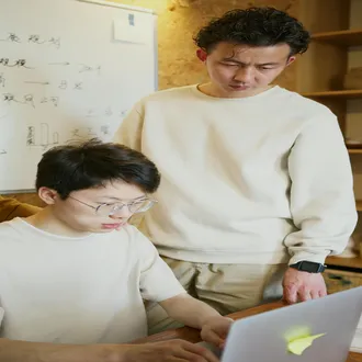 Career paths in educational coaching: beyond working in a school