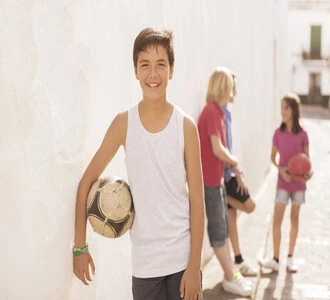 How is dyslexia diagnosed?