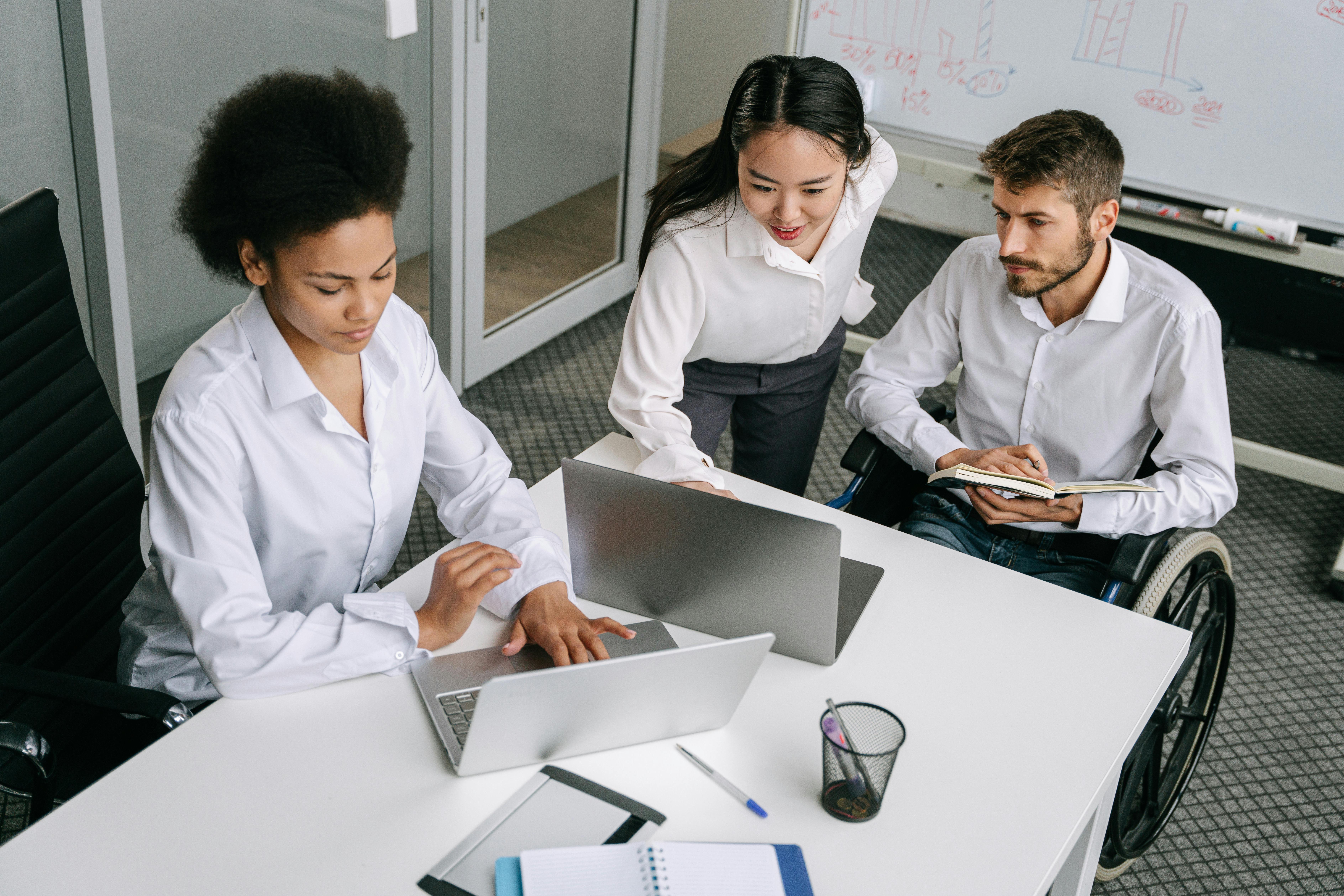 Career plans: using psychology to motivate stuck employees