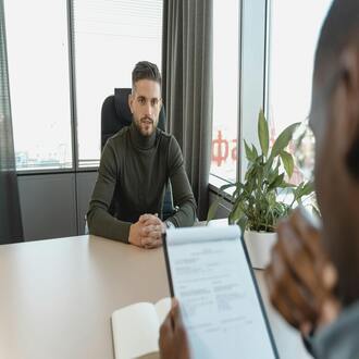 How to write a resume for your first job: highlight your internships and volunteer work - cv creation