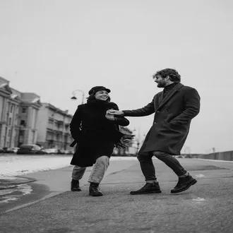 Non-violent communication for couples who want to improve - relationship improvement couples