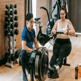 Online personal trainer reviews and how to choose the right one - personal trainer