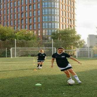 Pre-game routines: what elite athletes do before taking the field - sports psychology