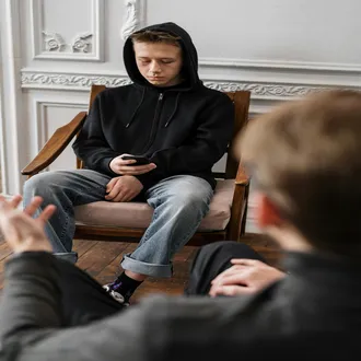 Signs in the classroom: how teachers can detect abuse at home
