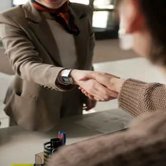 Step-by-step guide to handling difficult customers in customer service - handling difficult customers