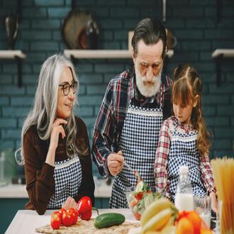 Therapeutic feeding - nutrition geriatrics