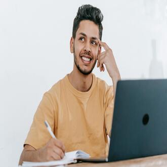 What type of interaction is there between students and the instructor in a certified online course? -  cursos baratos online con certificado